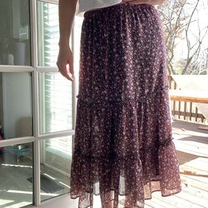 American Eagle, Aerie brand skirt. Size S, purple, orange floral with lining.